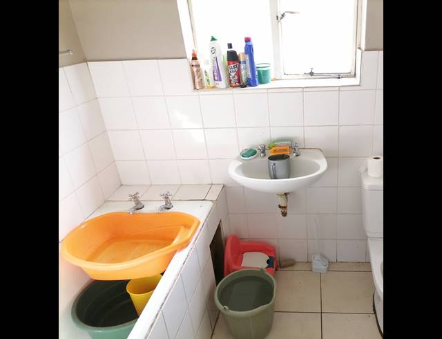 1 BEDROOM APARTMENT FOR SALE IN GQEBERHA CENTRAL